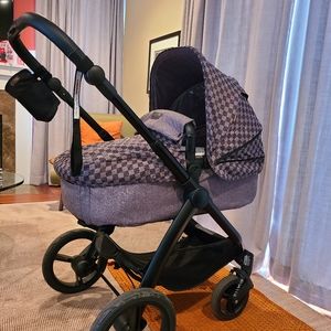 Mountain Buggy Cosmopolitan GEO Luxury Stroller